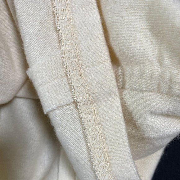 Vintage Norma Walters Ivory Cashmere Sweater 12 - Picture 8 of 10